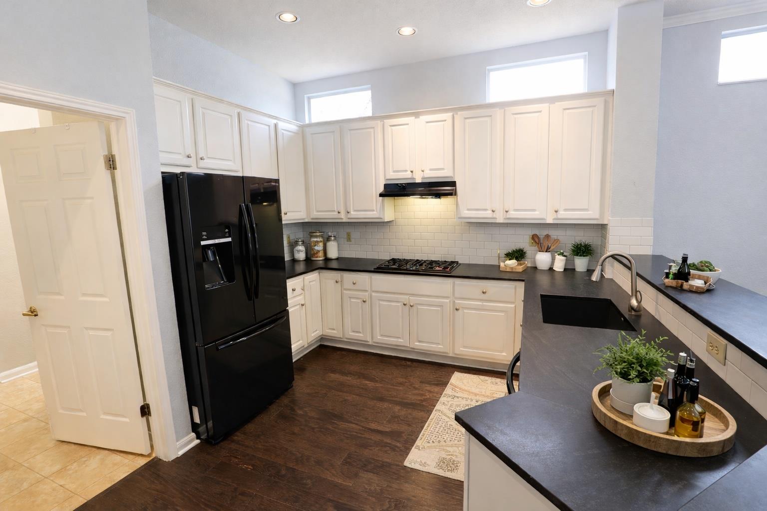 101 Scissortail Trl, Georgetown, TX 78633