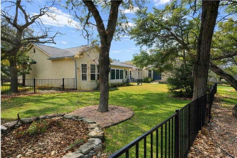 101 Scissortail Trl, Georgetown, TX 78633