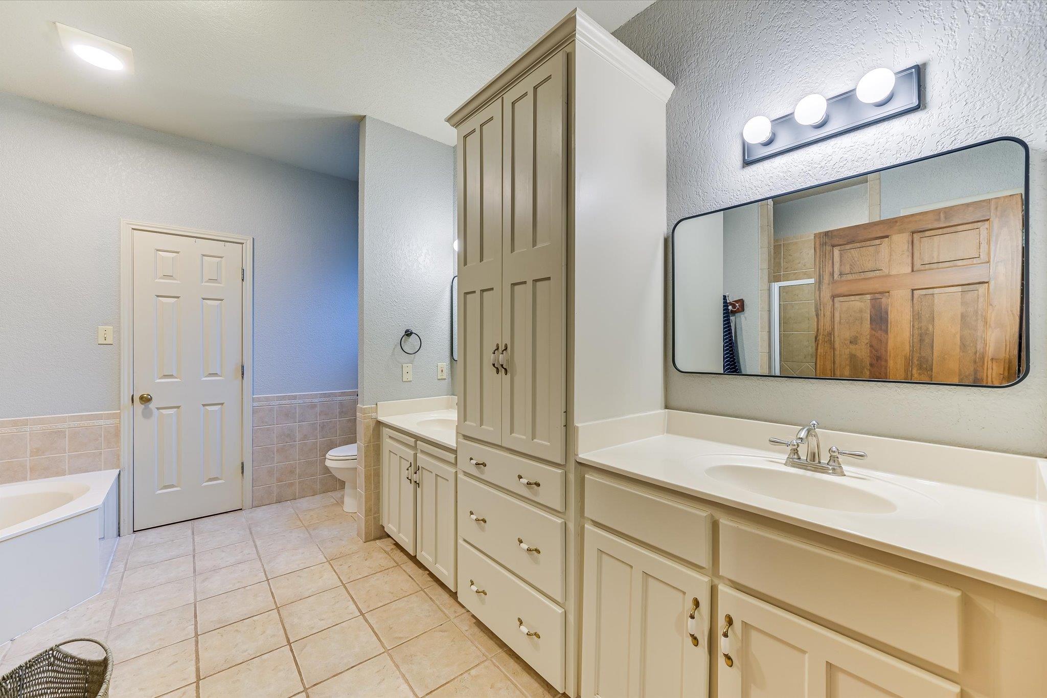 640 Bluffside Dr, New Braunfels, TX 78130