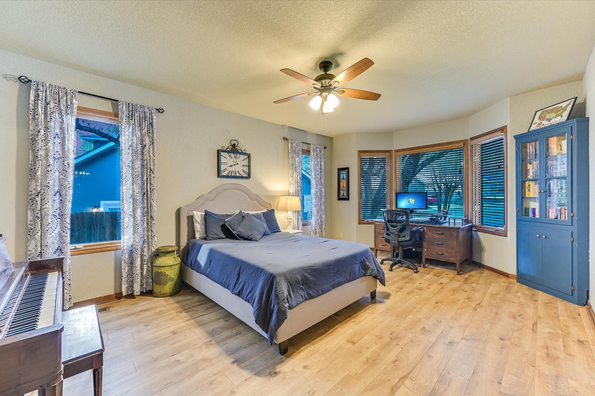 640 Bluffside Dr, New Braunfels, TX 78130