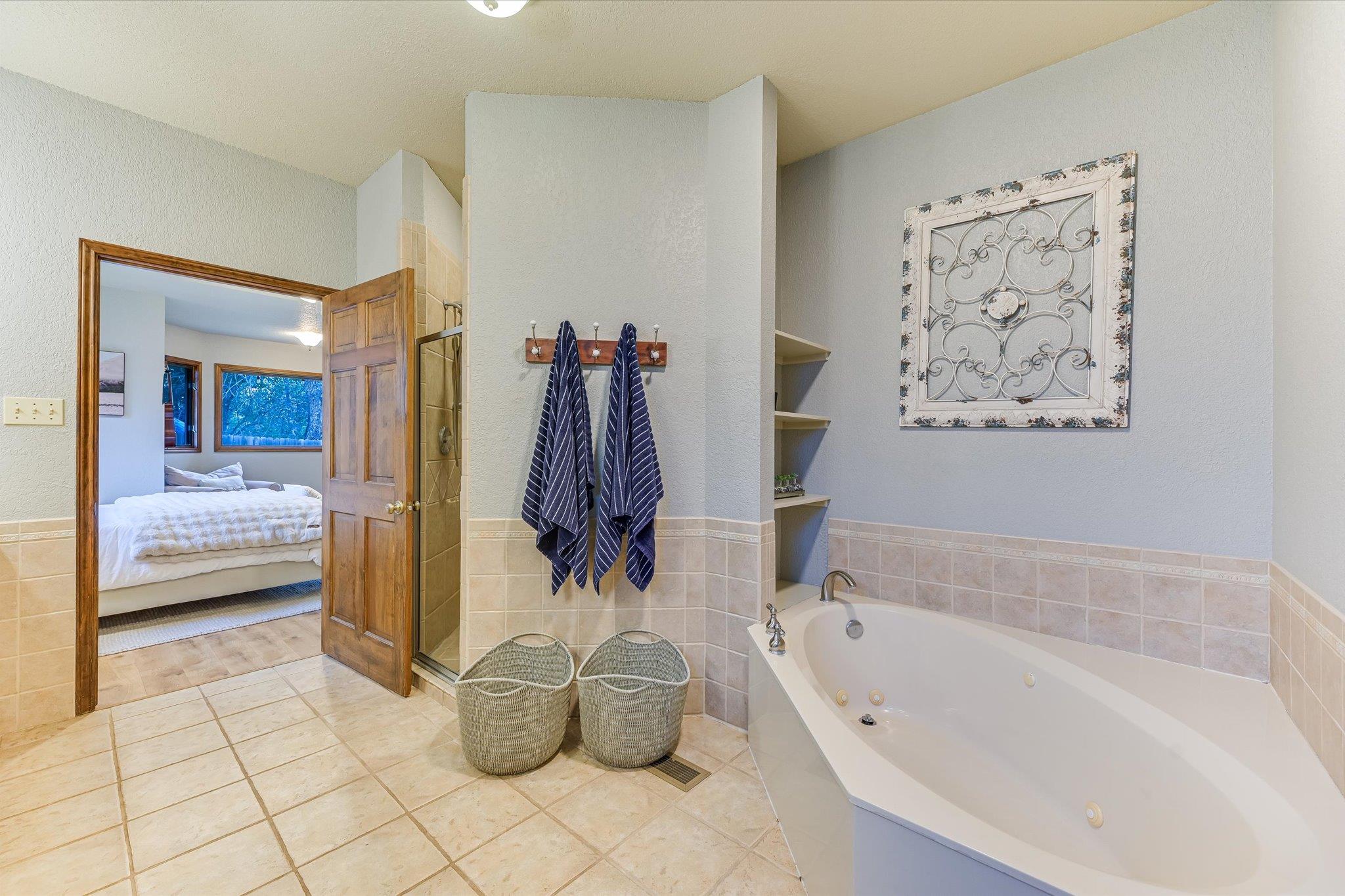 640 Bluffside Dr, New Braunfels, TX 78130