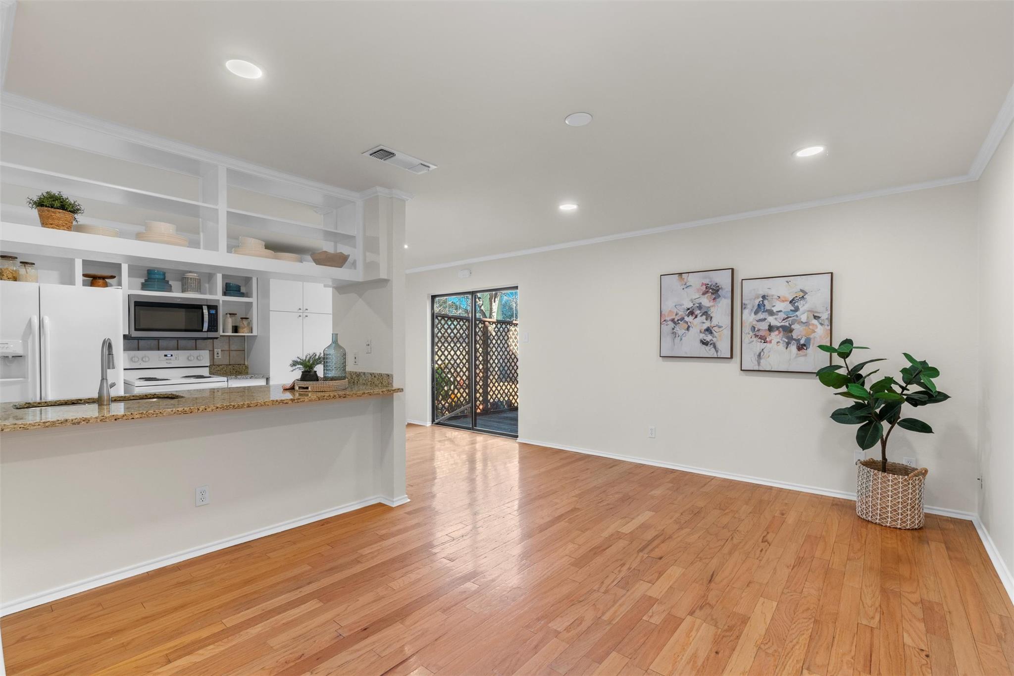 900 Taulbee Ln # 109, Austin, TX 78757