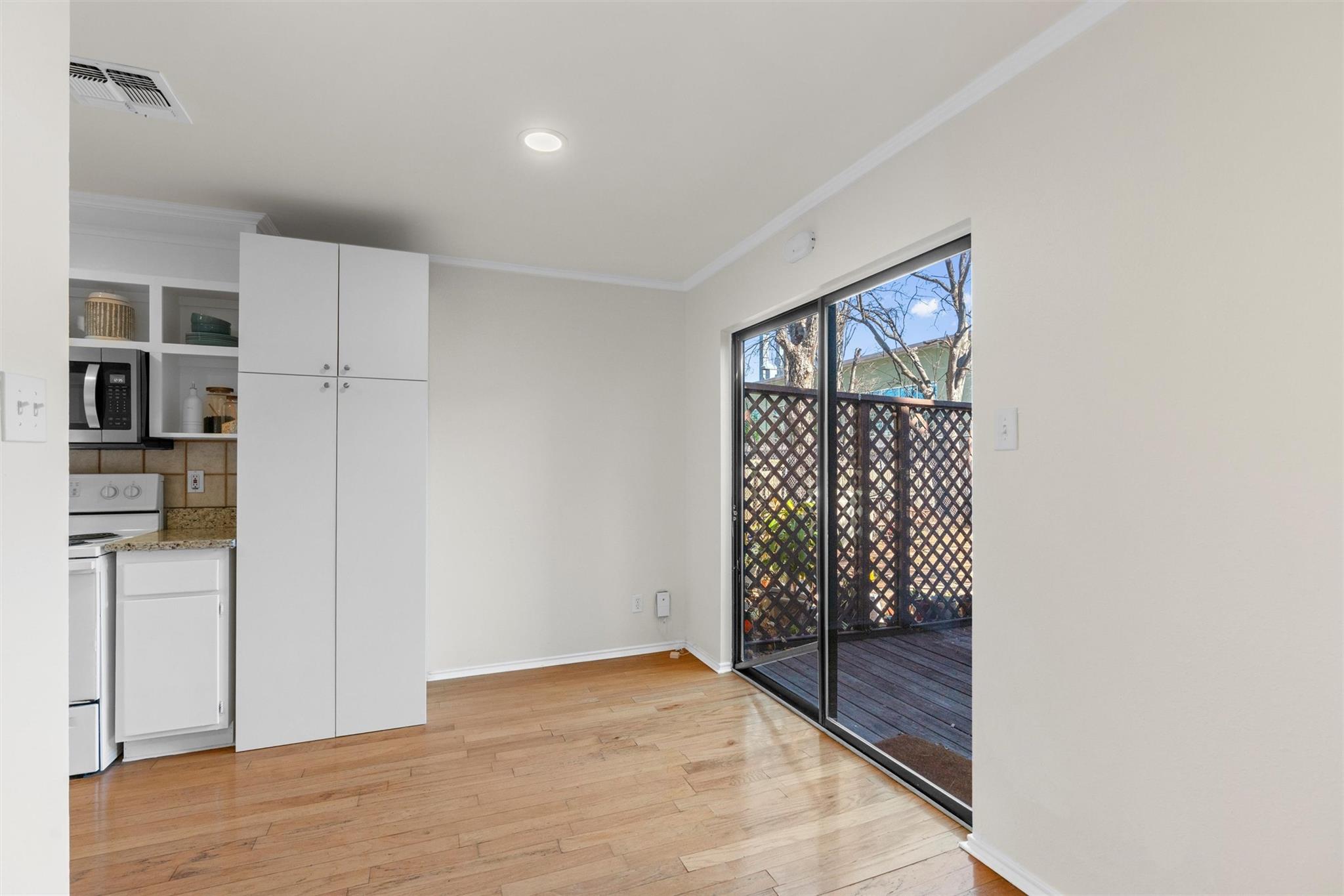 900 Taulbee Ln # 109, Austin, TX 78757