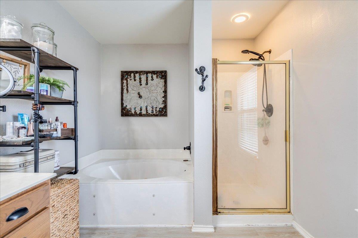 847 Bella Vista Cir, Kyle, TX 78640