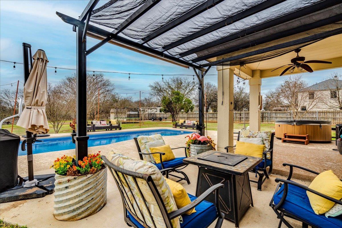 847 Bella Vista Cir, Kyle, TX 78640