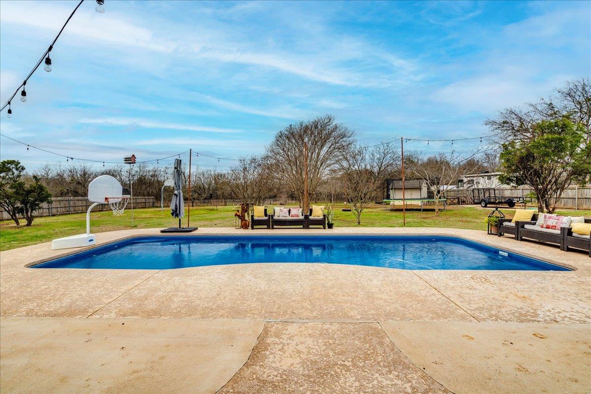 847 Bella Vista Cir, Kyle, TX 78640