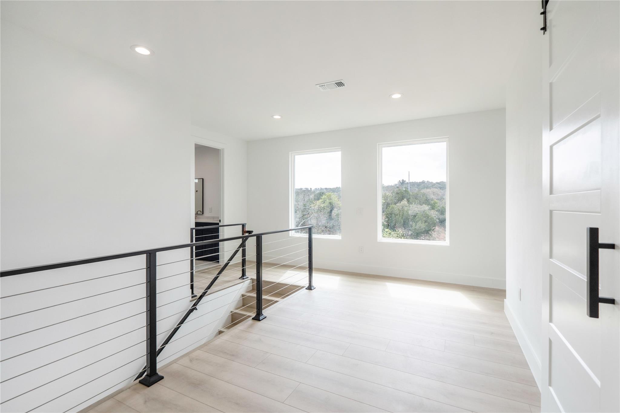 334 Lake Dr, Buchanan Dam, TX 78609