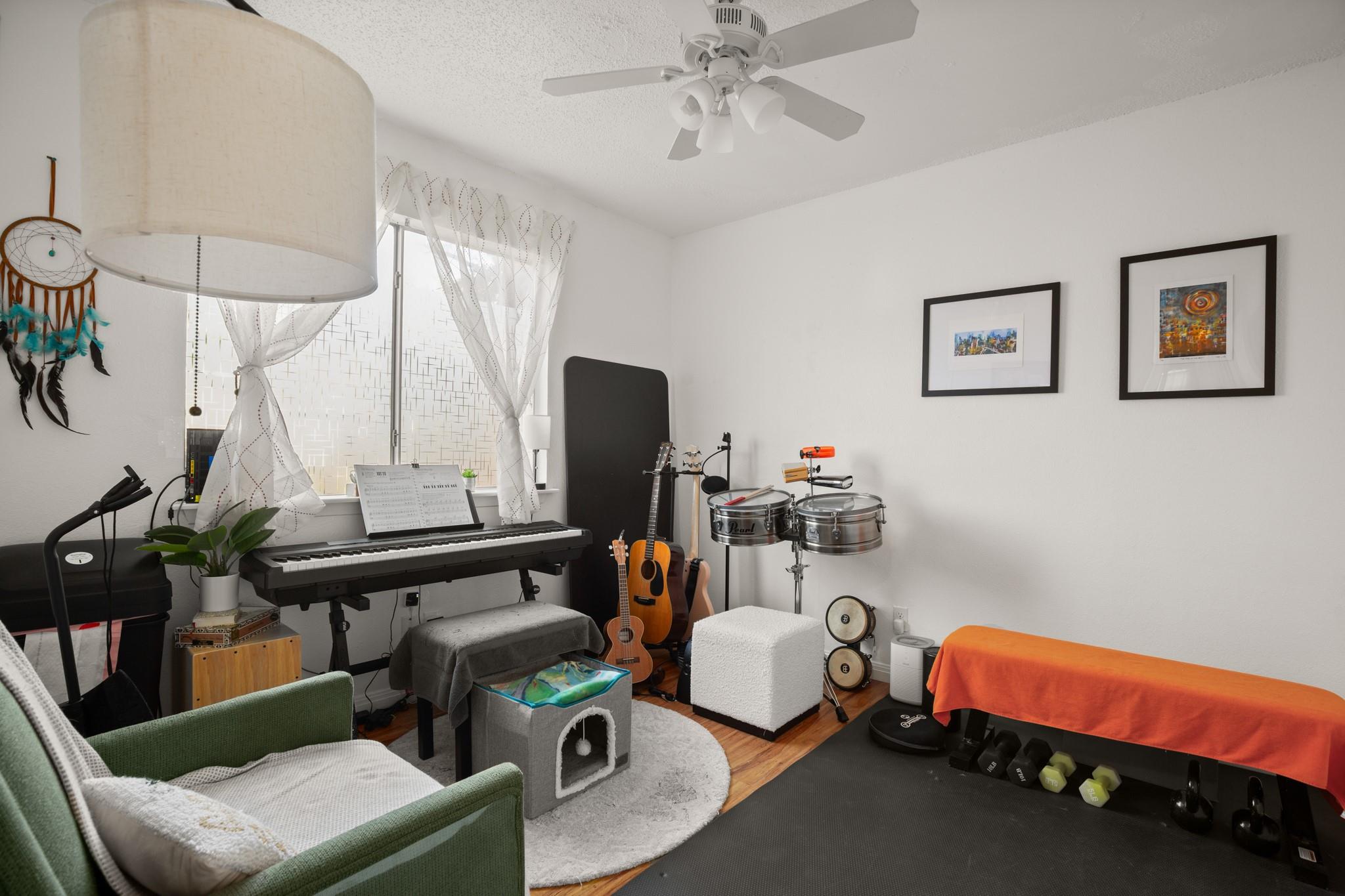 5402 Brompton Cir, Austin, TX 78745