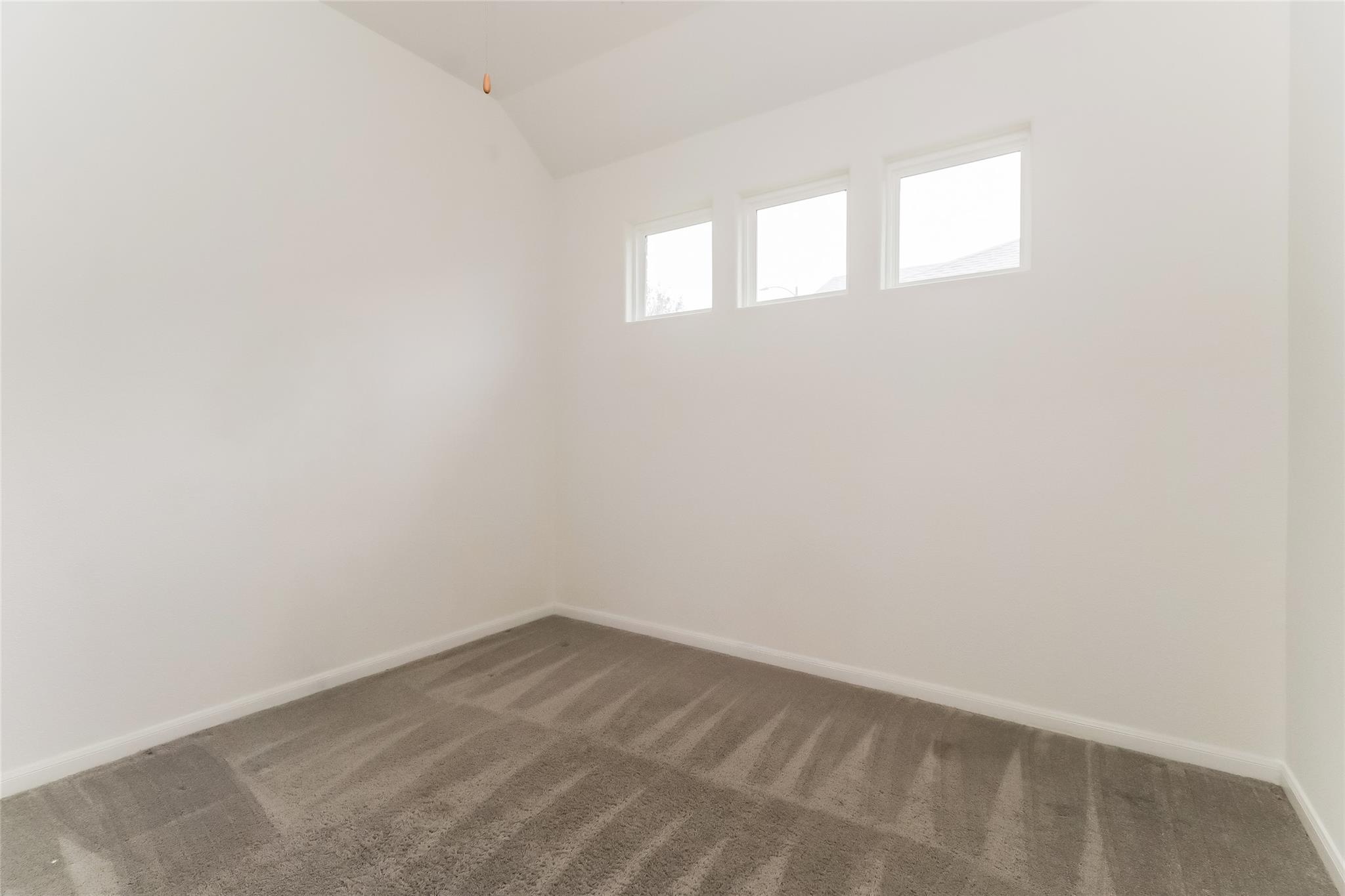 115 Breakwater Dr, Bastrop, TX 78602