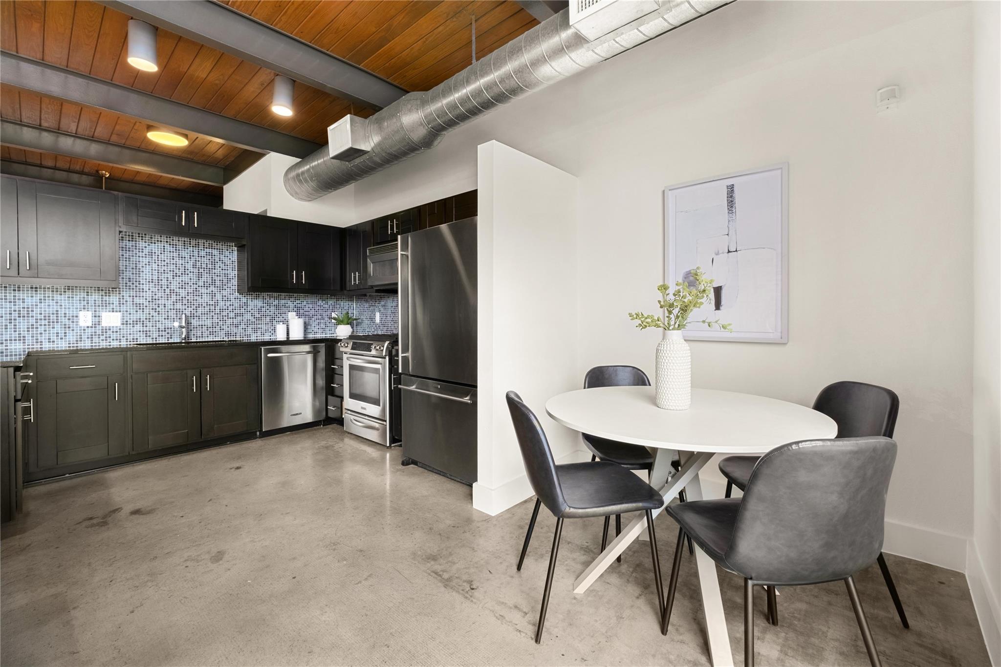 2205 N Lamar Blvd # 113, Austin, TX 78705