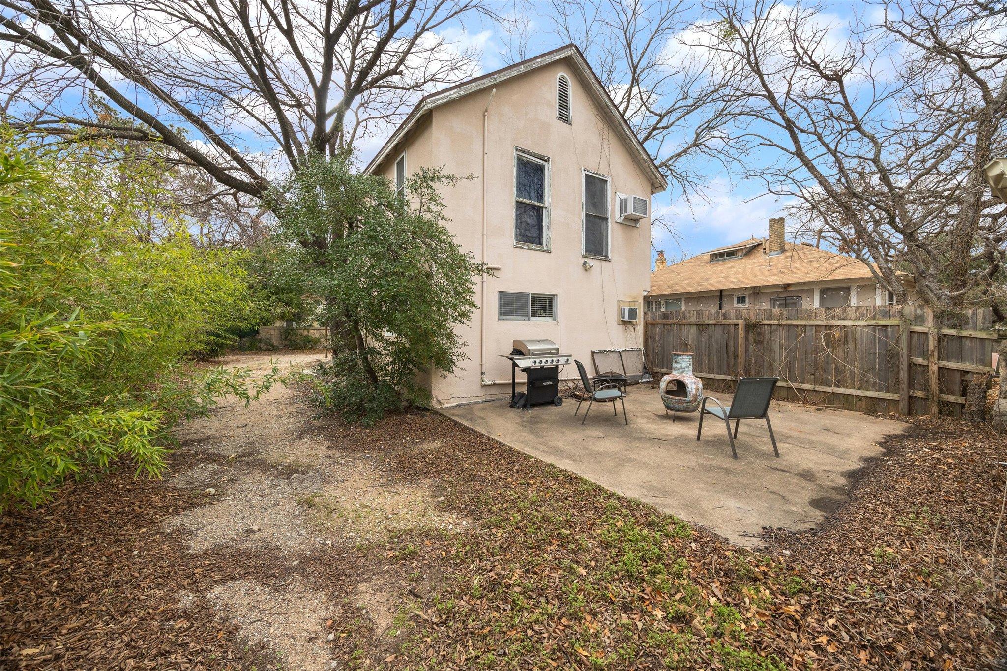 806 W 32nd St # C, Austin, TX 78705
