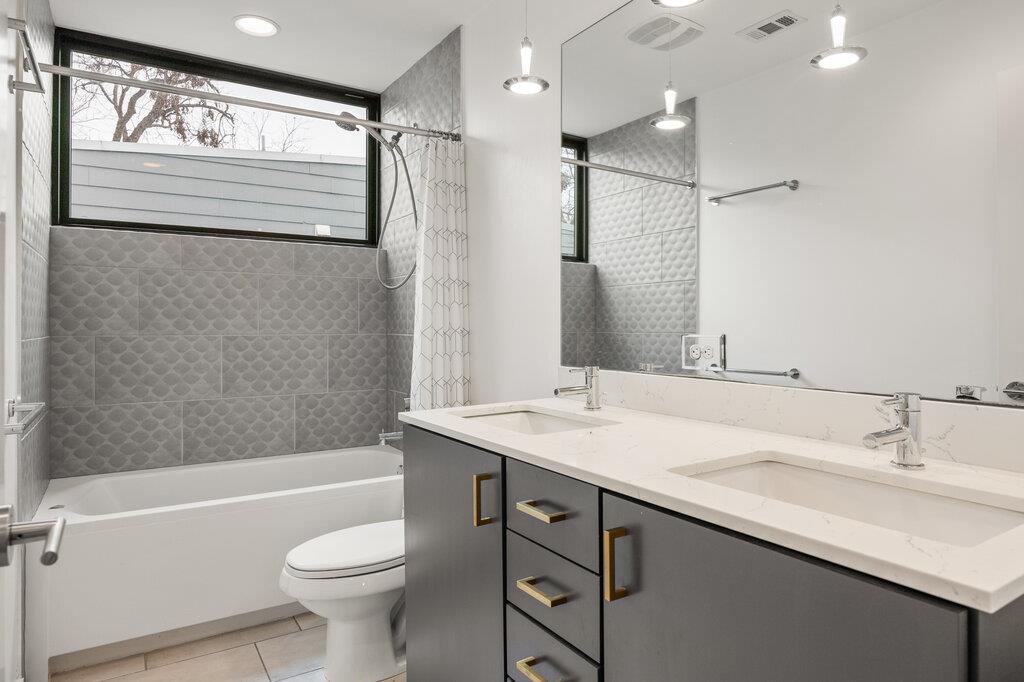 4711 Gonzales St # A, Austin, TX 78702