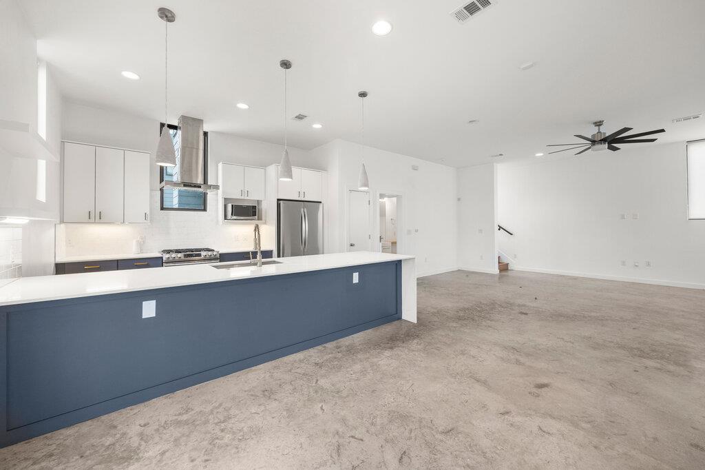 4711 Gonzales St # A, Austin, TX 78702