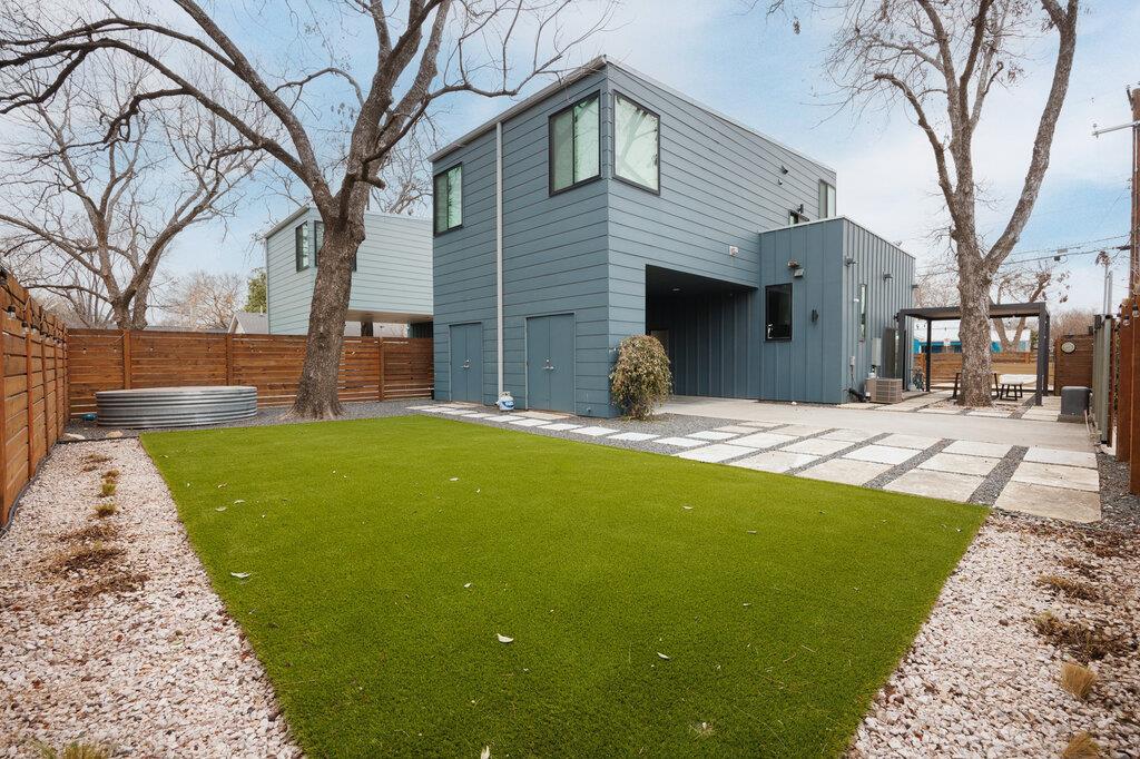 4711 Gonzales St # A, Austin, TX 78702