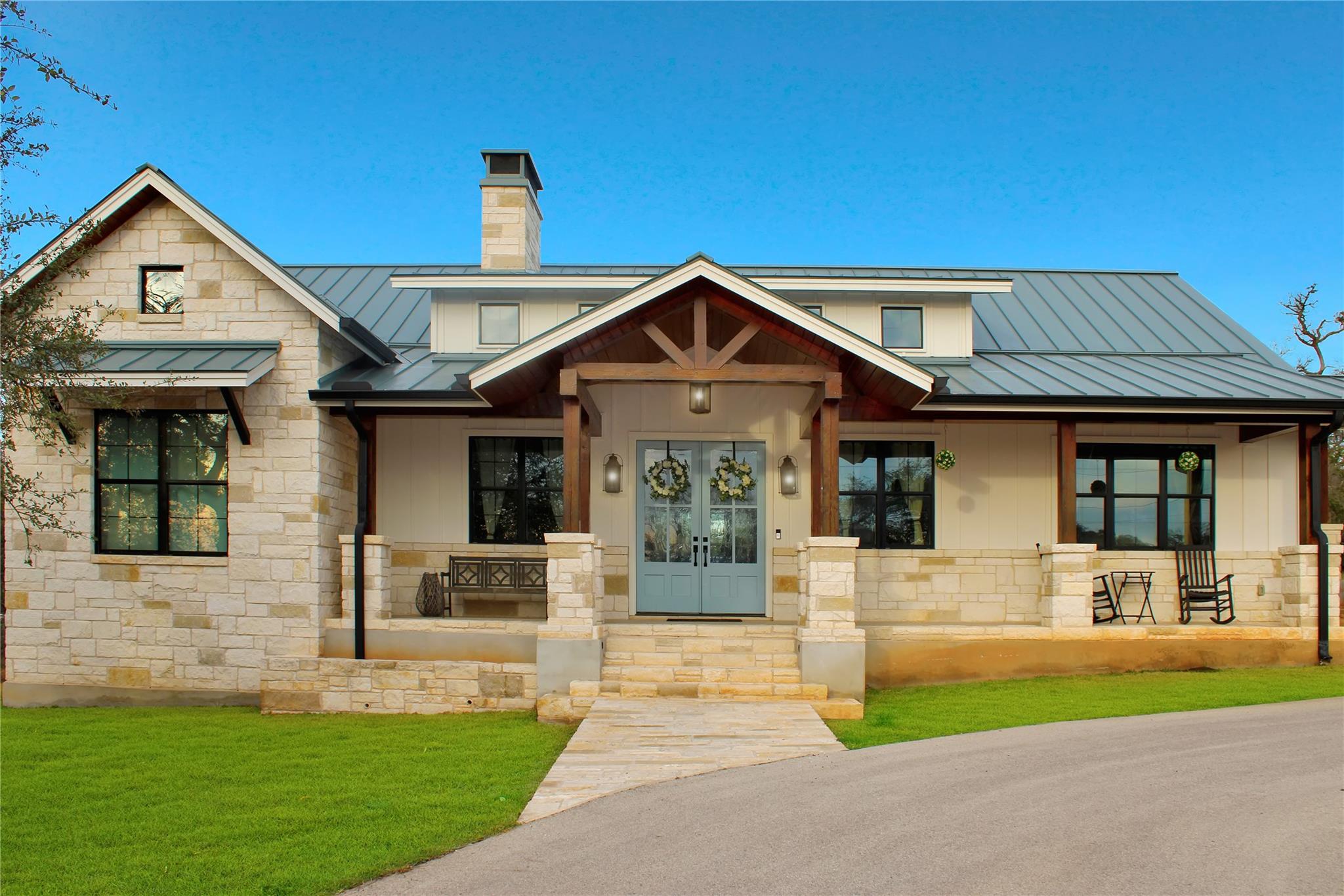 185 Puerto Rico Dr, Wimberley, TX 78676