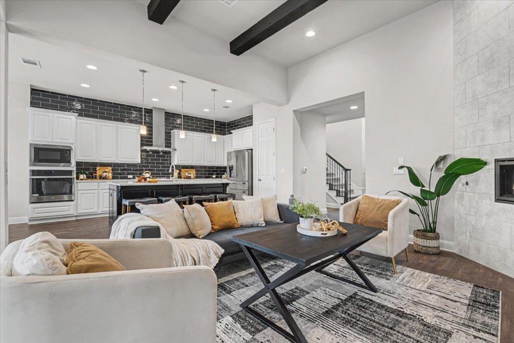 6708 Denia Dr, Austin, TX 78739