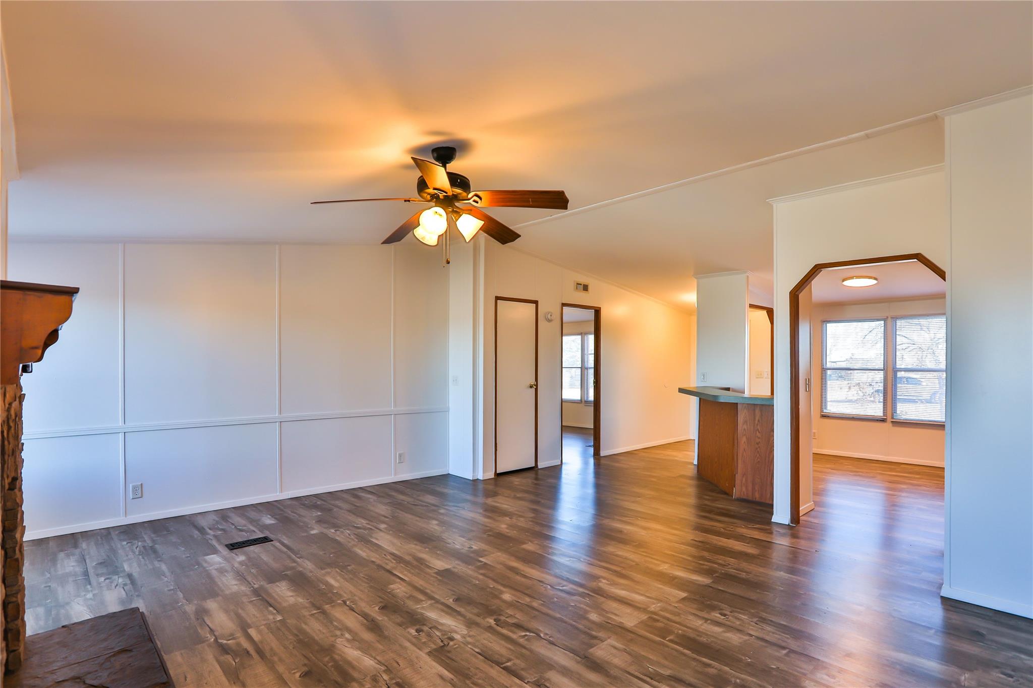 140 Blessing Ln, San Marcos, TX 78666