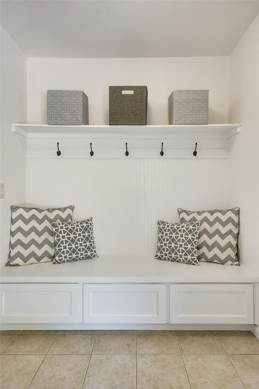 700 Grey Fox Trl, Austin, TX 78746