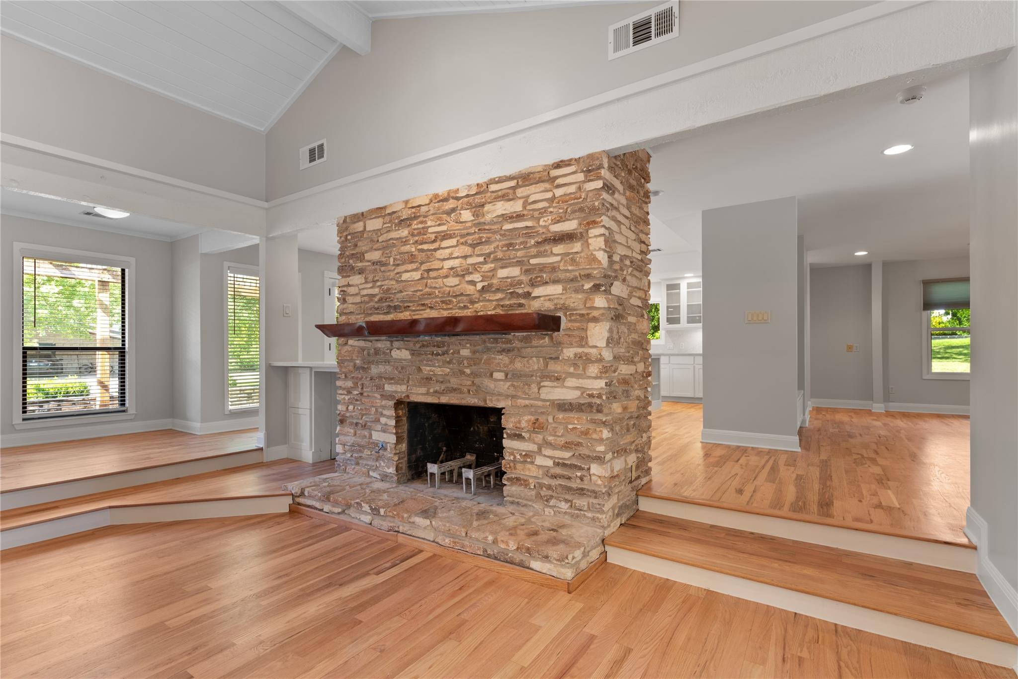 700 Grey Fox Trl, Austin, TX 78746