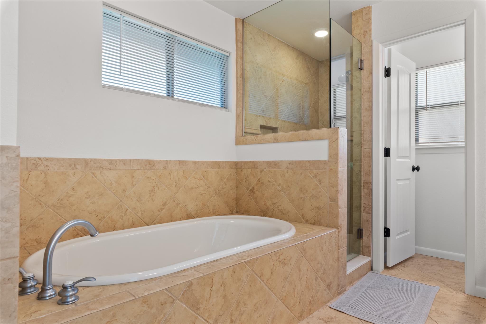 700 Grey Fox Trl, Austin, TX 78746