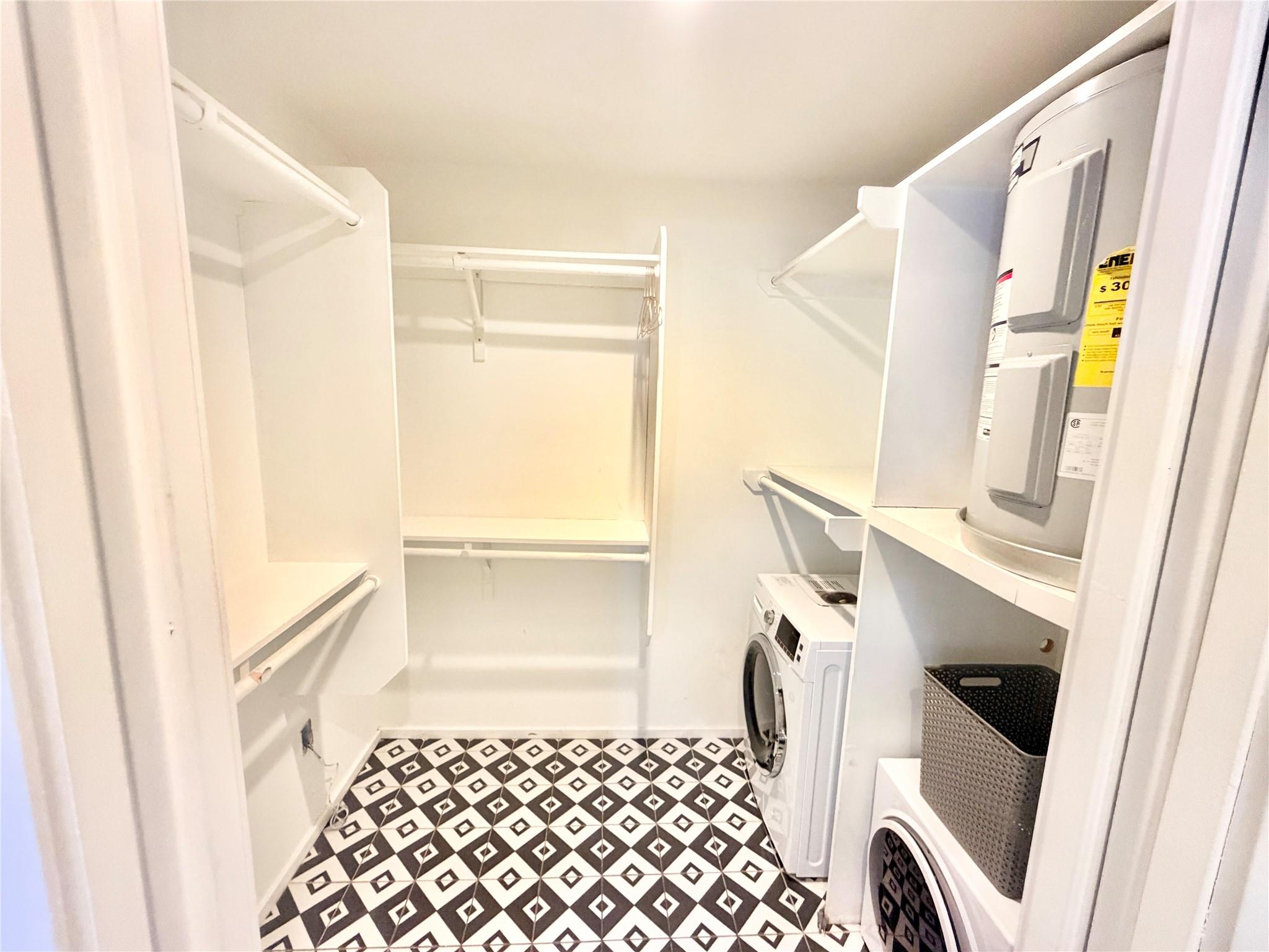 201 Academy Dr # 103, Austin, TX 78704