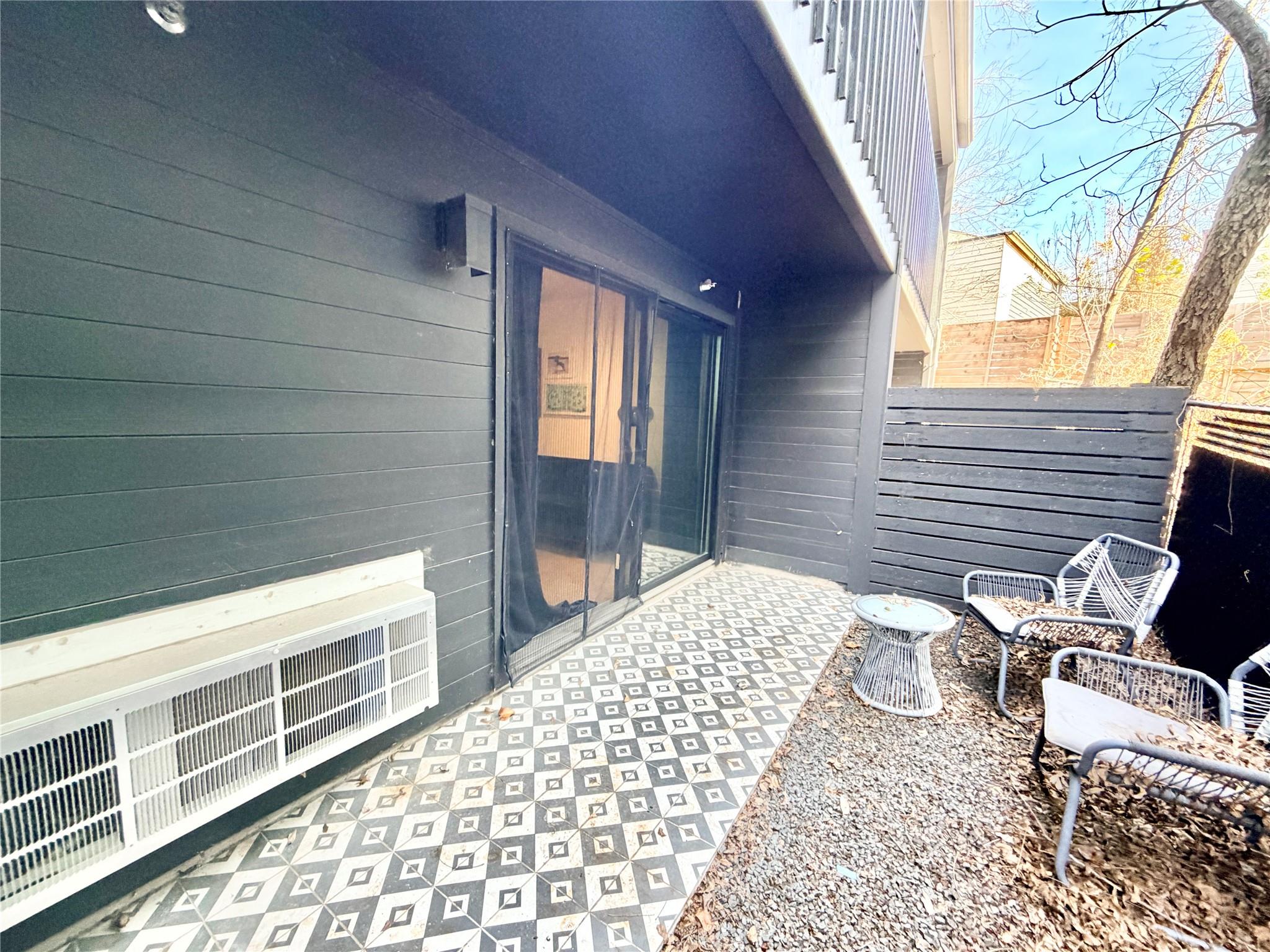 201 Academy Dr # 103, Austin, TX 78704