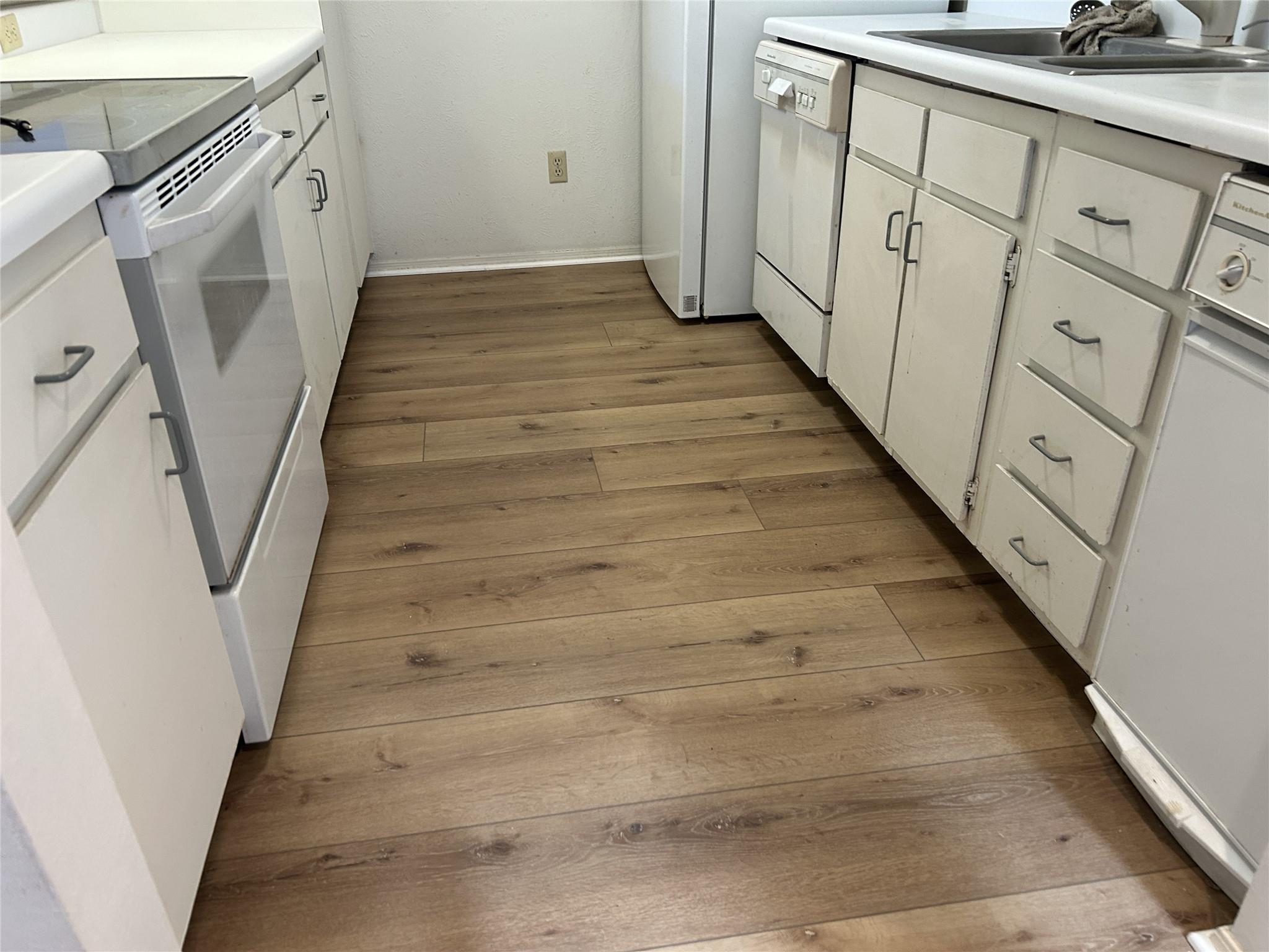 300 Out Yonder # 176, Horseshoe Bay, TX 78657