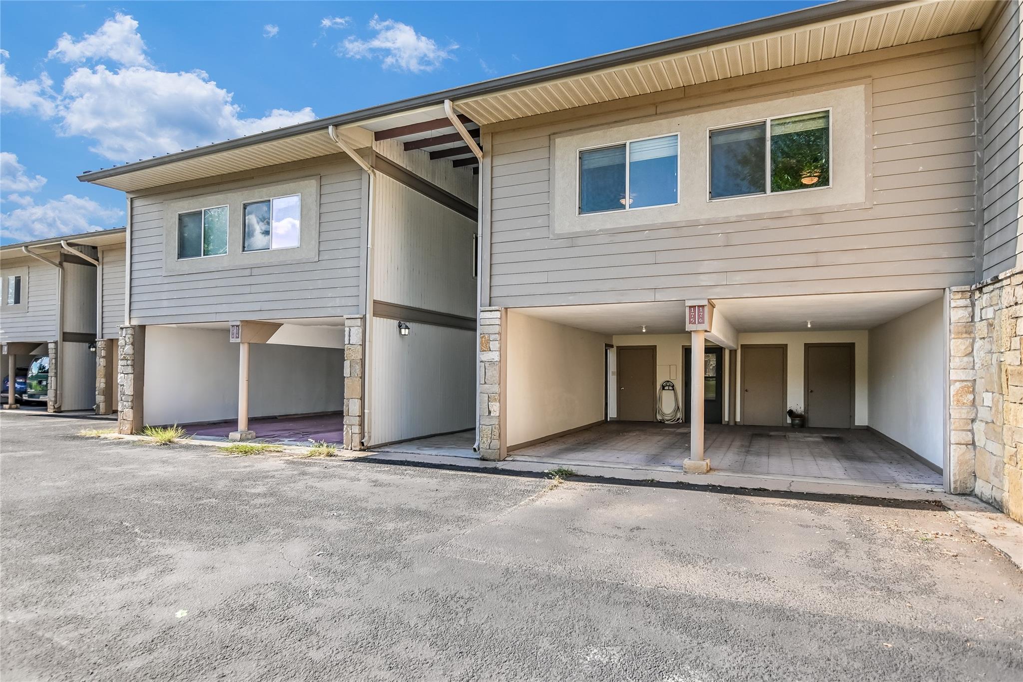 300 Out Yonder # 176, Horseshoe Bay, TX 78657