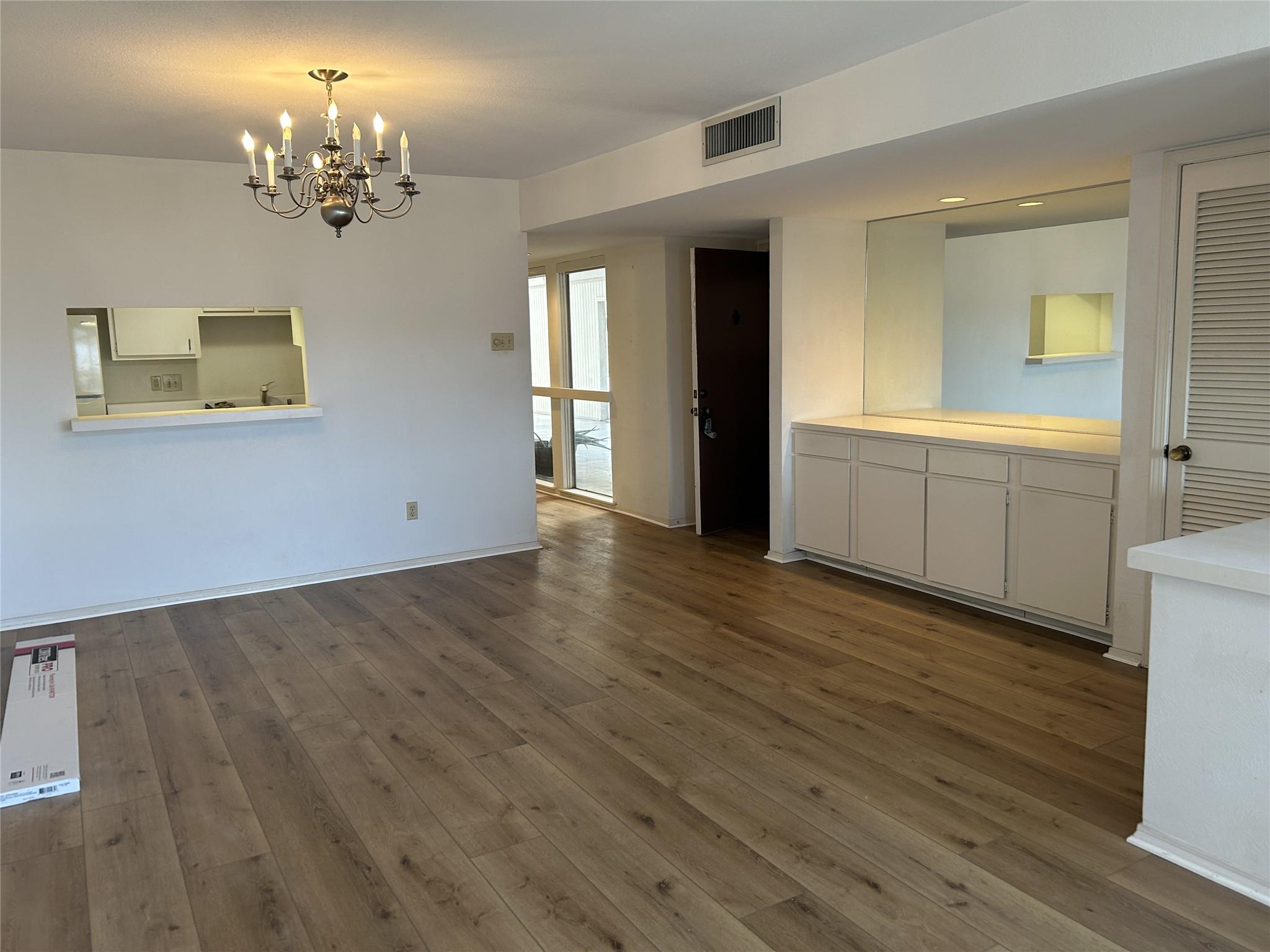 300 Out Yonder # 176, Horseshoe Bay, TX 78657