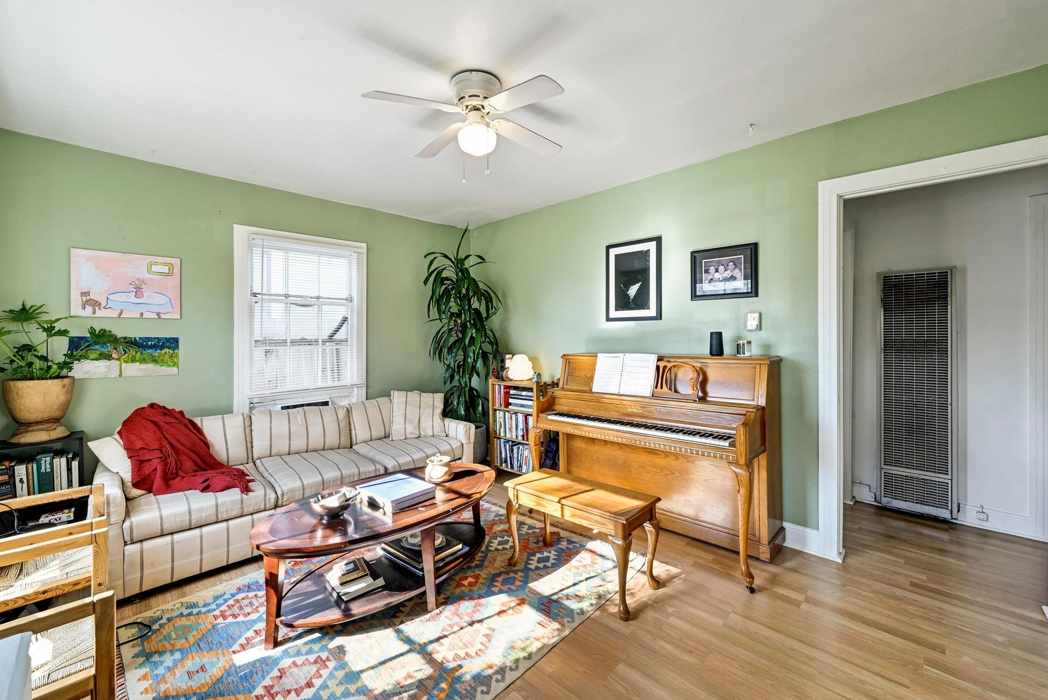 4530 Avenue D, Austin, TX 78751