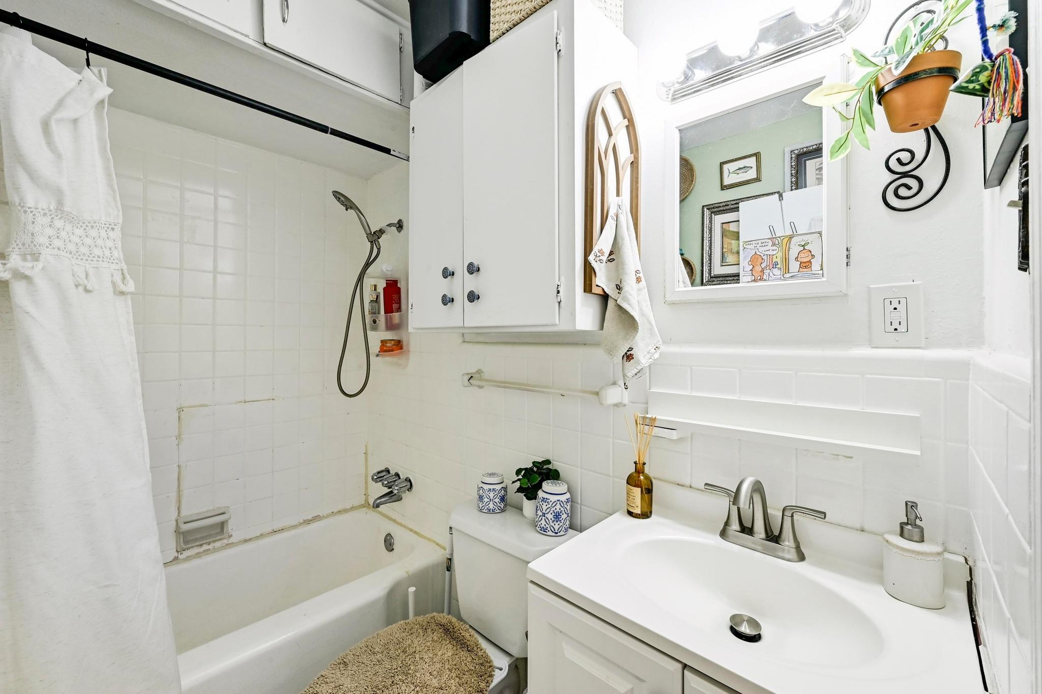 4530 Avenue D, Austin, TX 78751