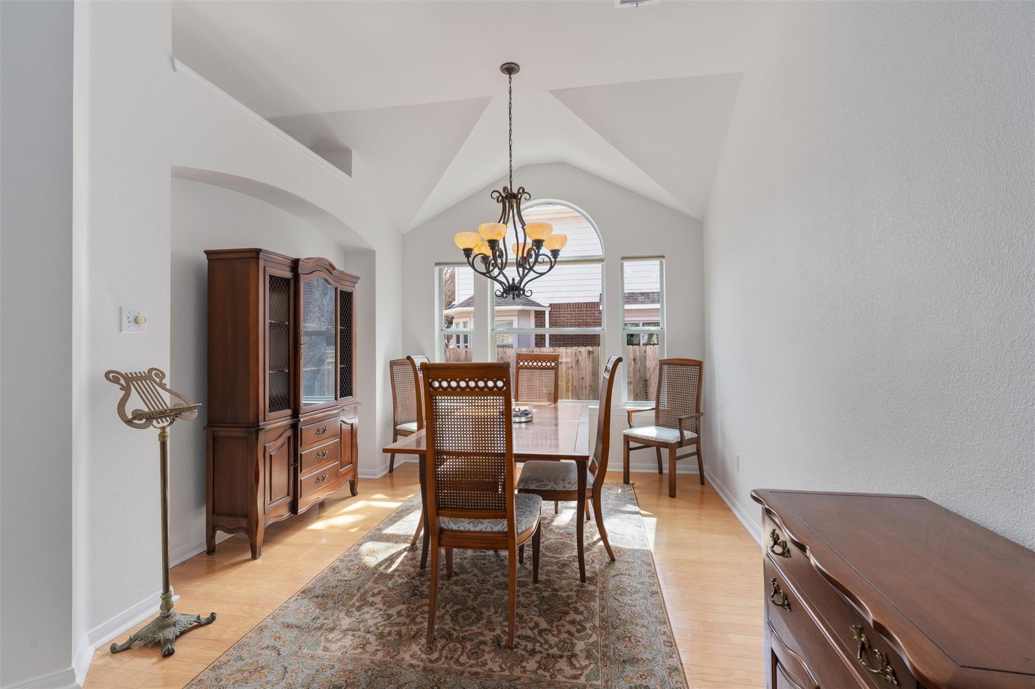 17007 Brewer Blackbird Dr, Pflugerville, TX 78660