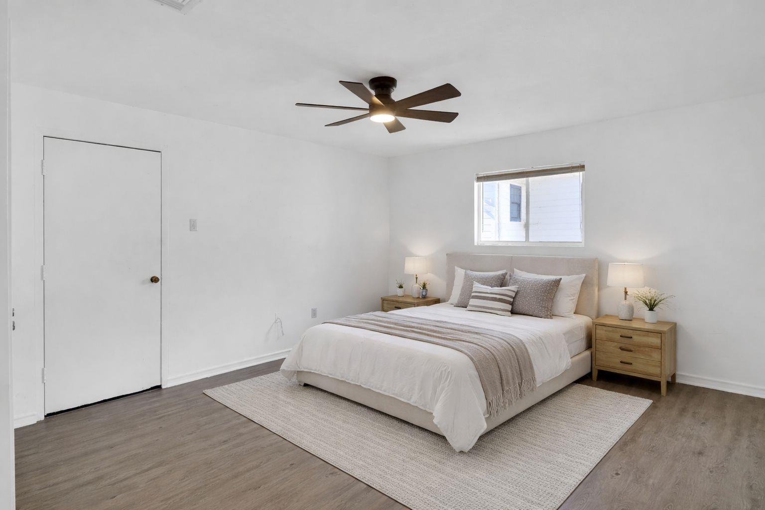 908 Tank St, Lockhart, TX 78644