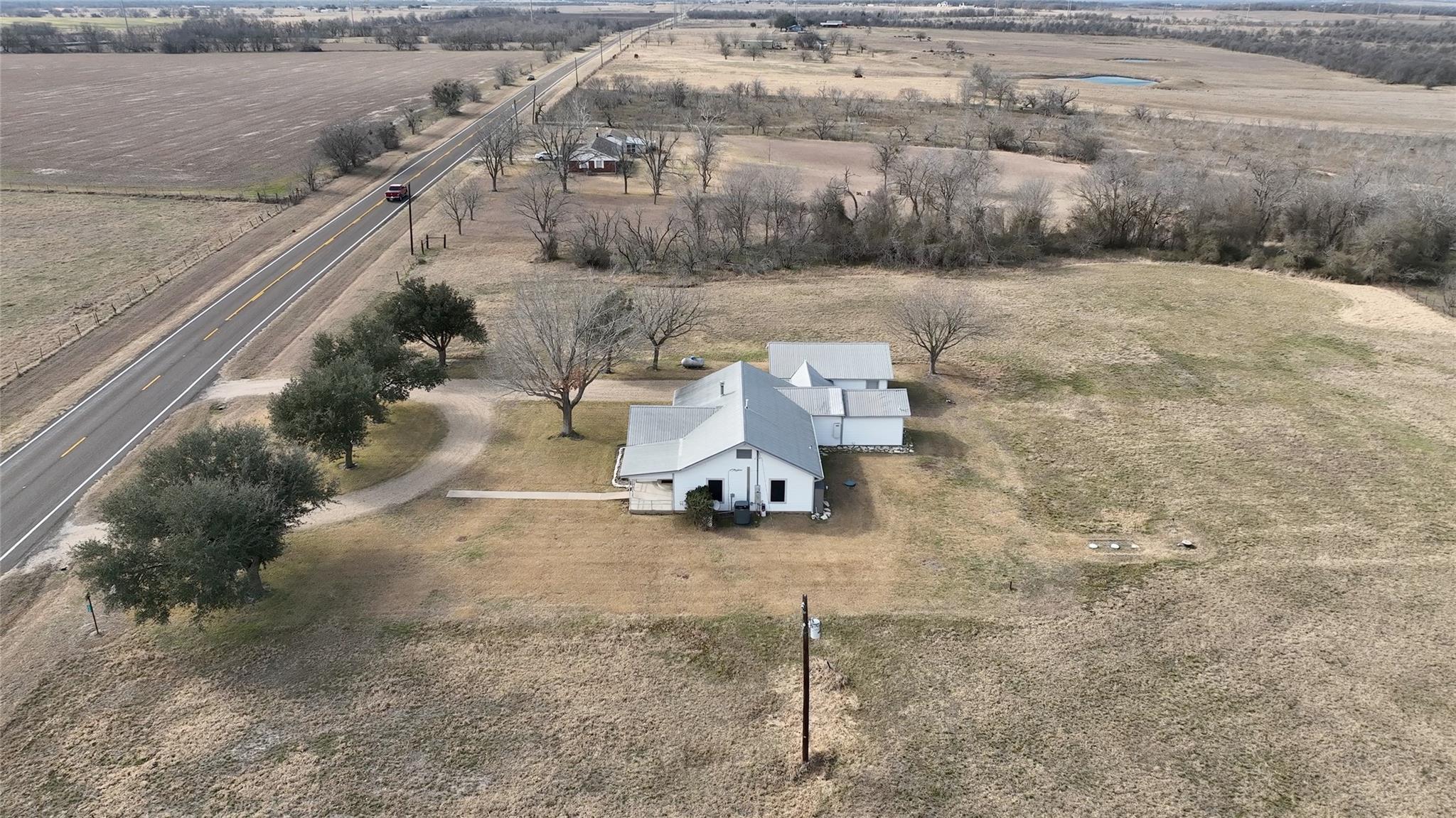 10308 N FM 487, Rockdale, TX 76567