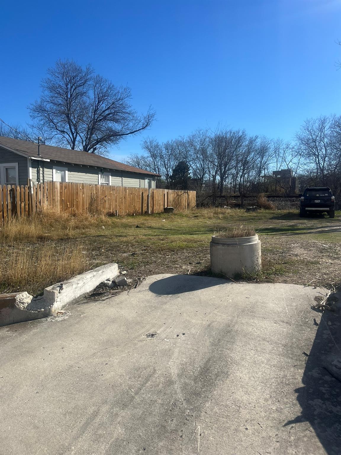 214 E LACHAPELLE, San Antonio, TX 78204