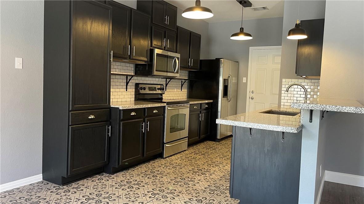 1900 Little Elm Trl # 40, Cedar Park, TX 78613