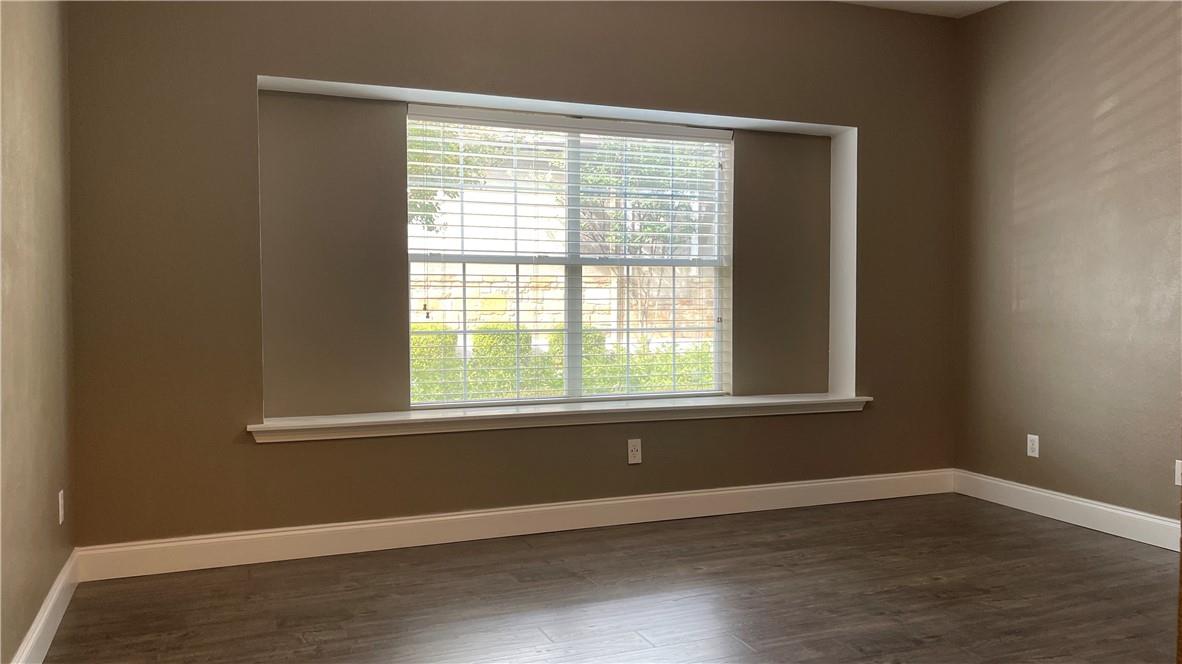 1900 Little Elm Trl # 40, Cedar Park, TX 78613