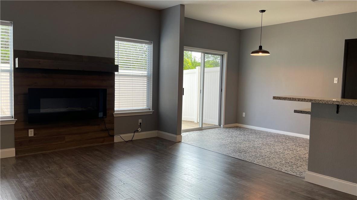 1900 Little Elm Trl # 40, Cedar Park, TX 78613