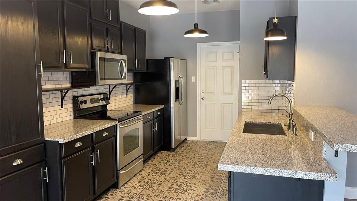 1900 Little Elm Trl # 40, Cedar Park, TX 78613