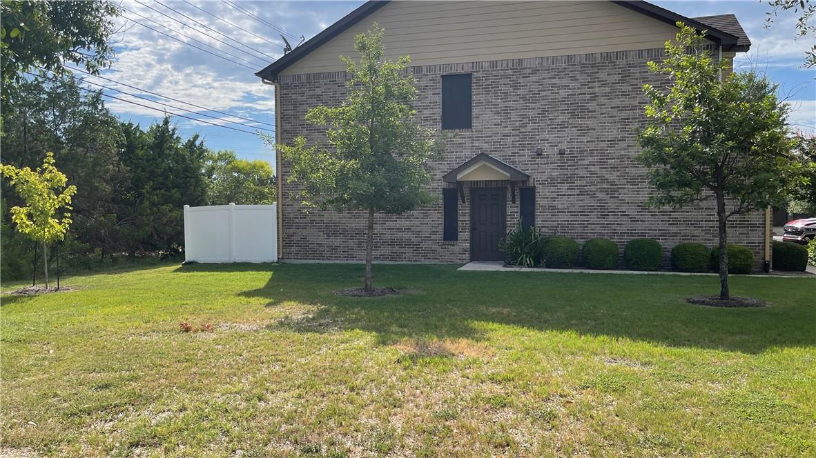 1900 Little Elm Trl # 40, Cedar Park, TX 78613