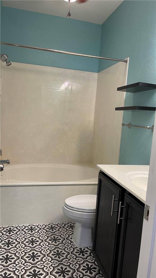 1900 Little Elm Trl # 40, Cedar Park, TX 78613