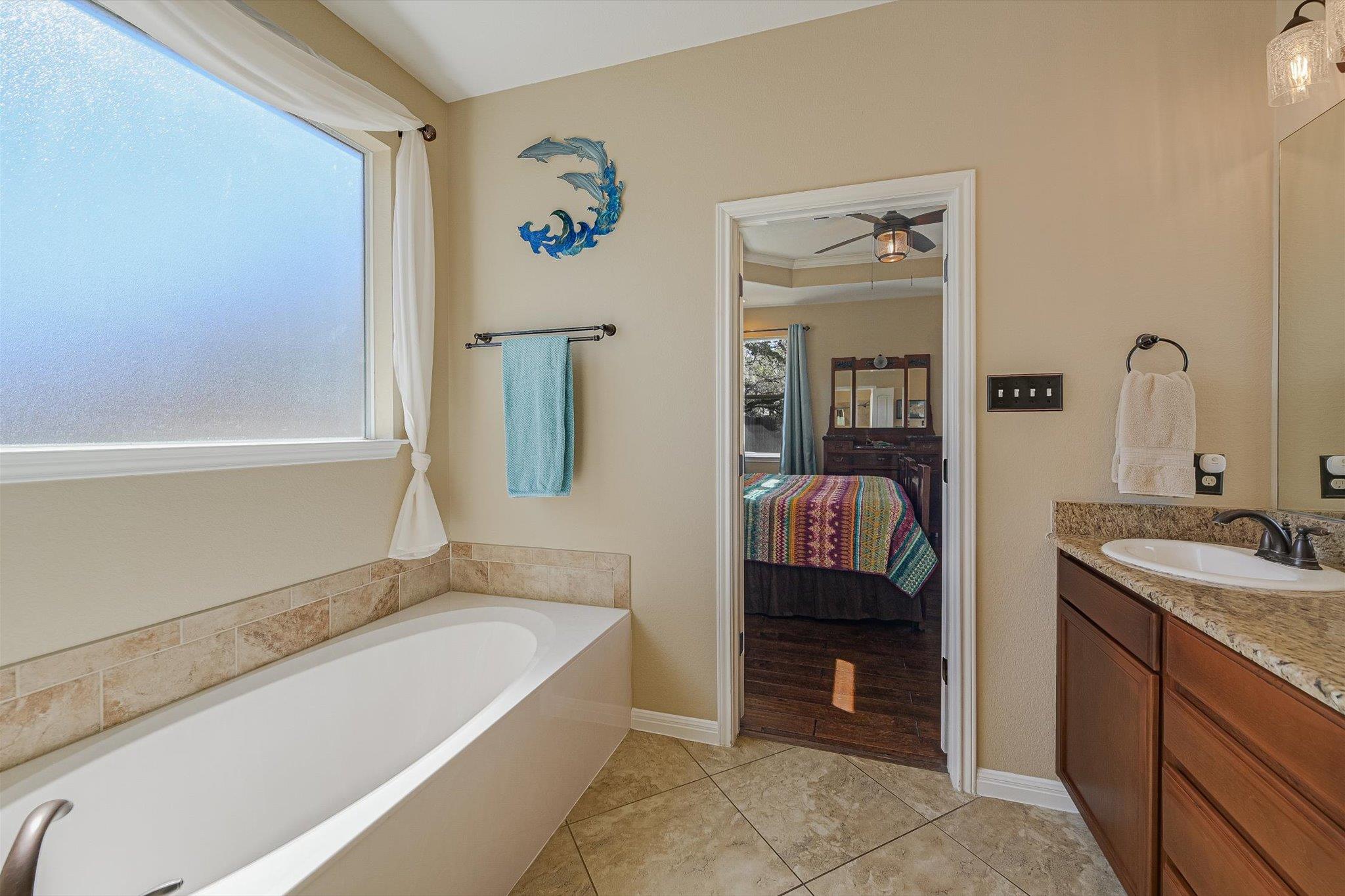 27 Whispering Valley Dr, Wimberley, TX 78676