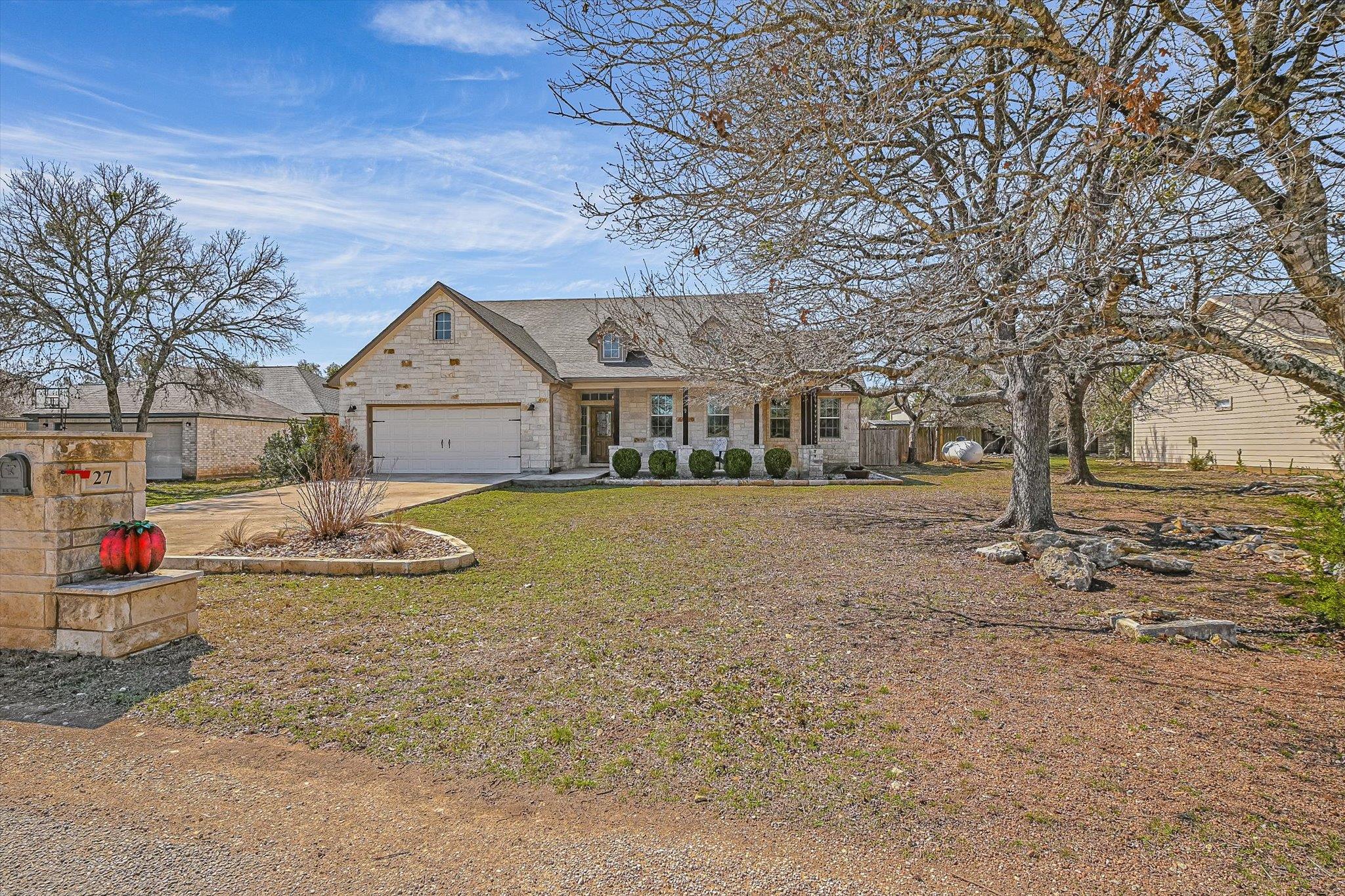 27 Whispering Valley Dr, Wimberley, TX 78676