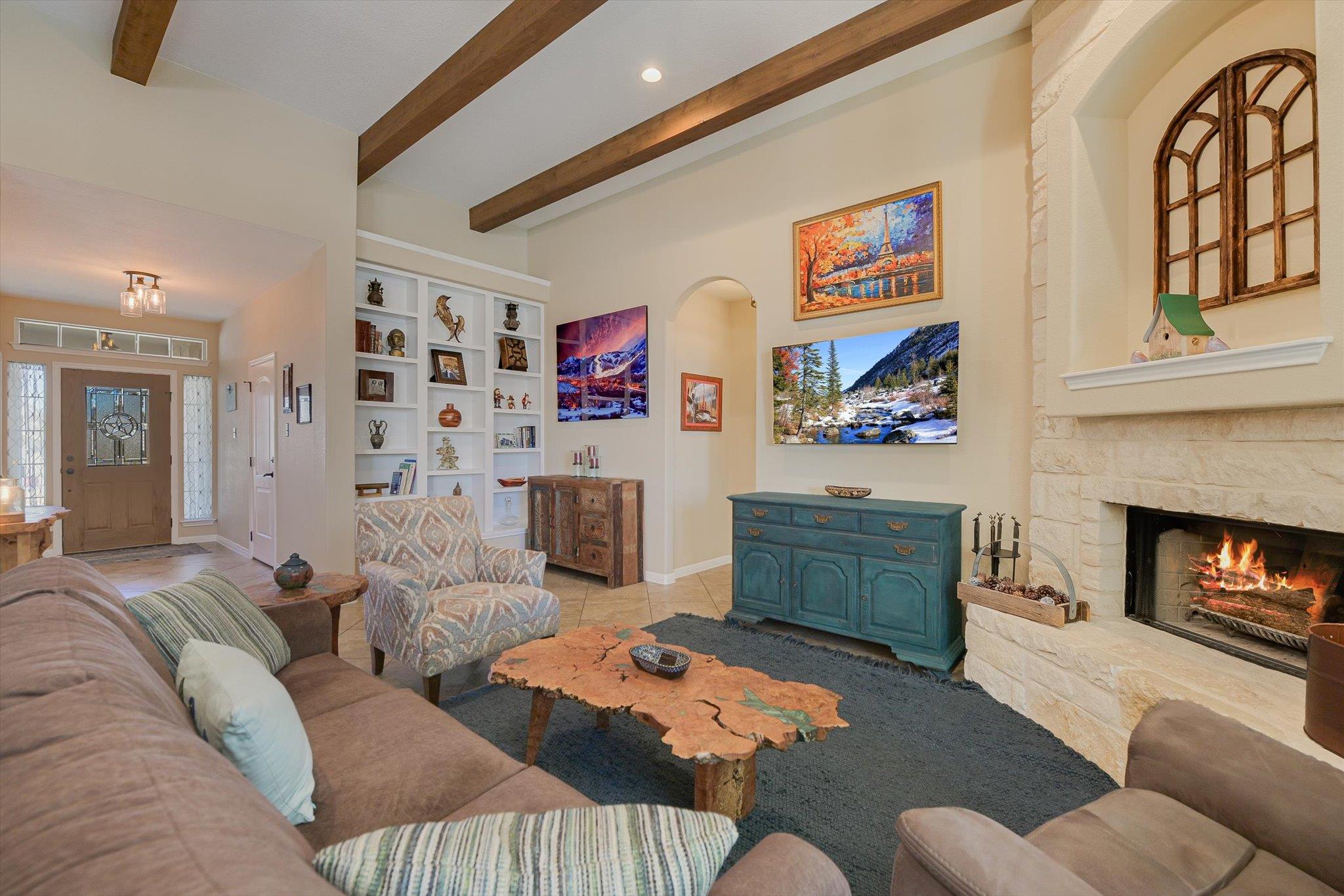 27 Whispering Valley Dr, Wimberley, TX 78676