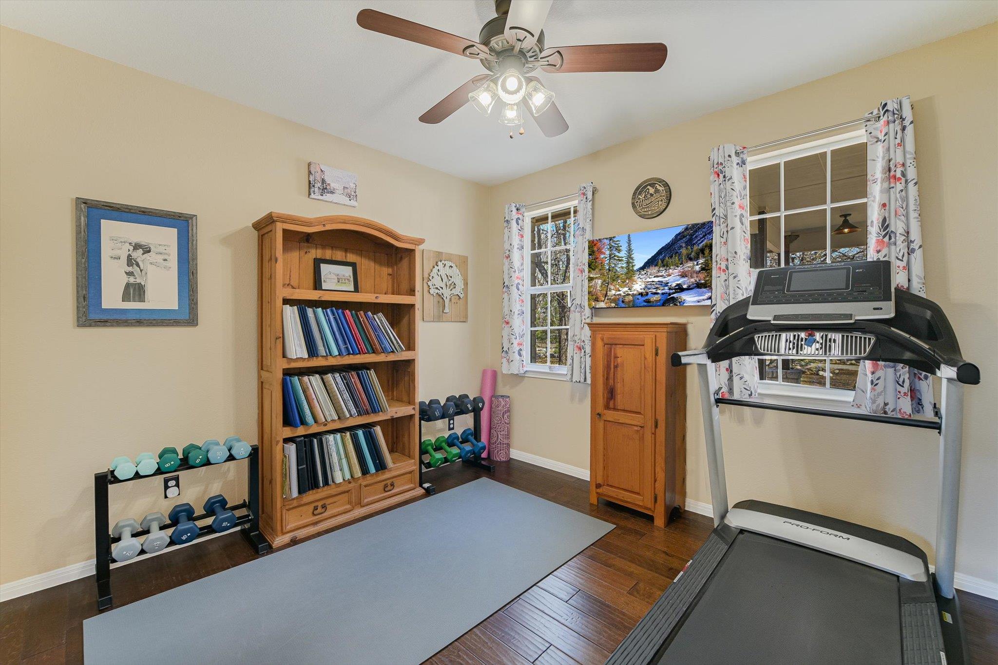 27 Whispering Valley Dr, Wimberley, TX 78676