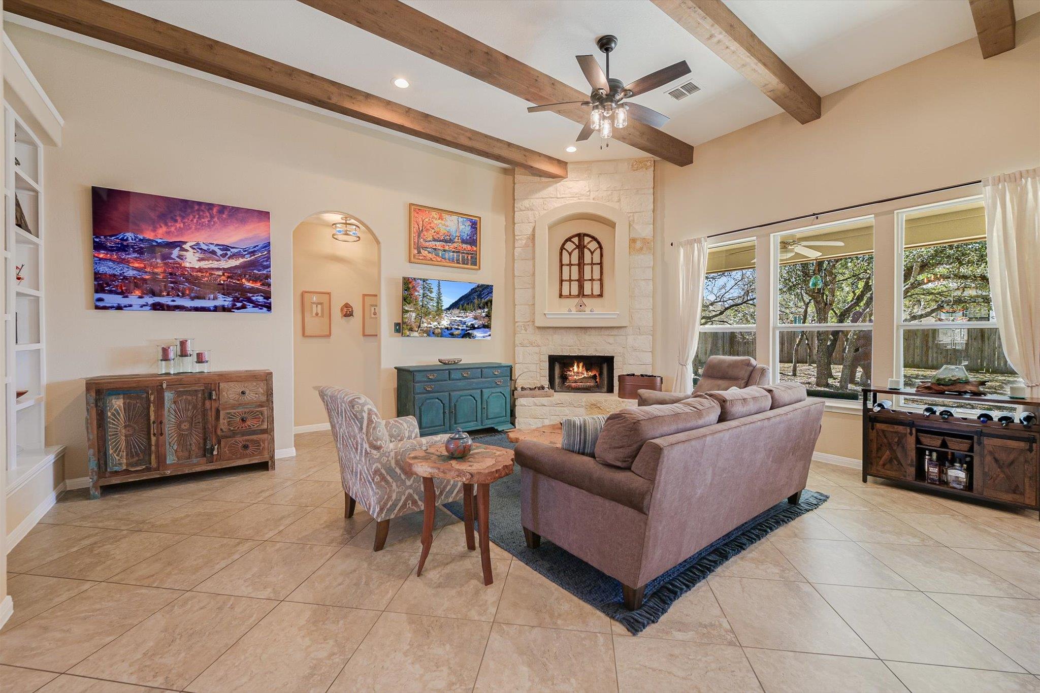 27 Whispering Valley Dr, Wimberley, TX 78676