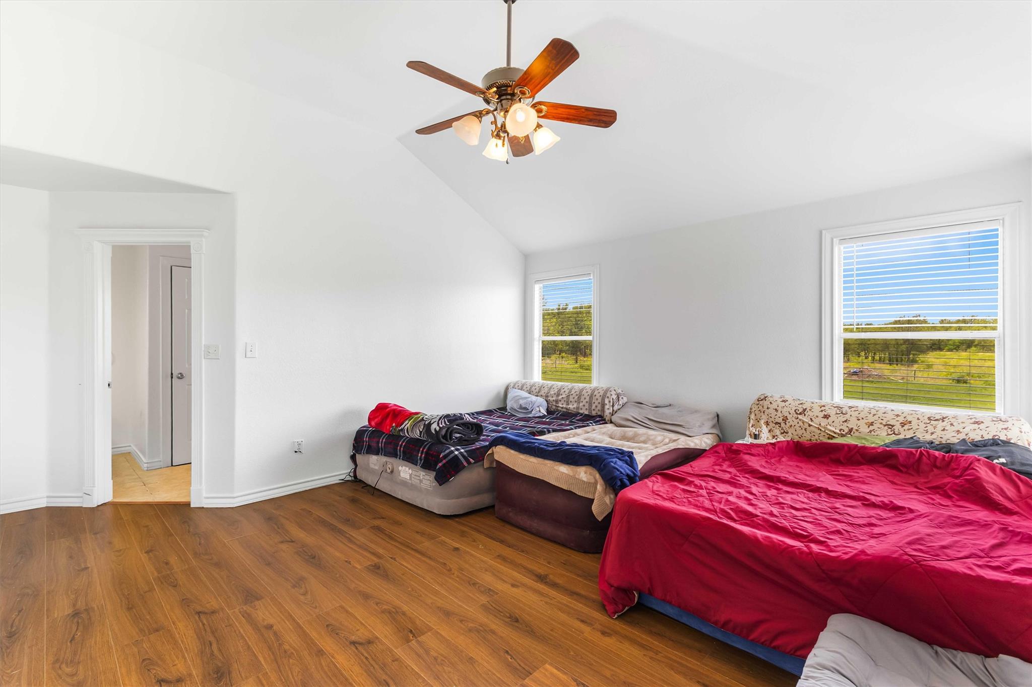 12212 Ballerstedt Rd, Elgin, TX 78621