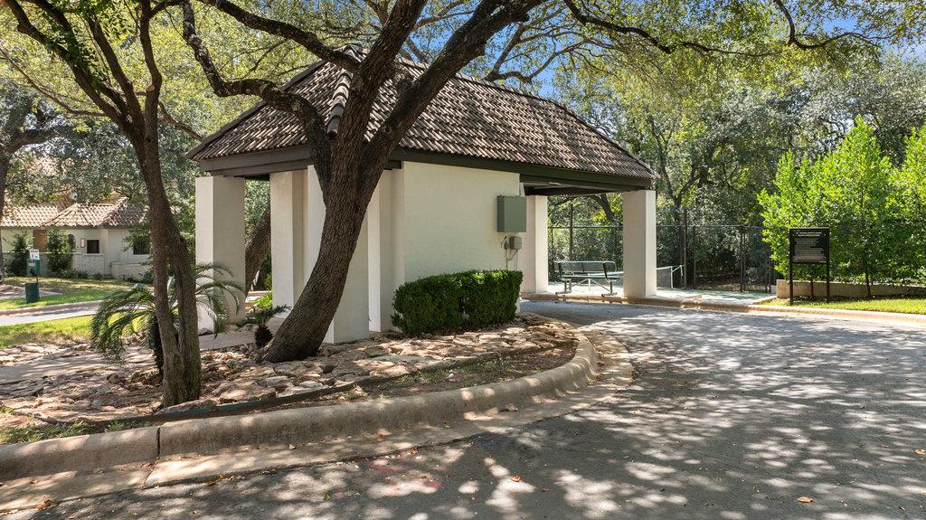 1815 Rue De St Tropez, Austin, TX 78746