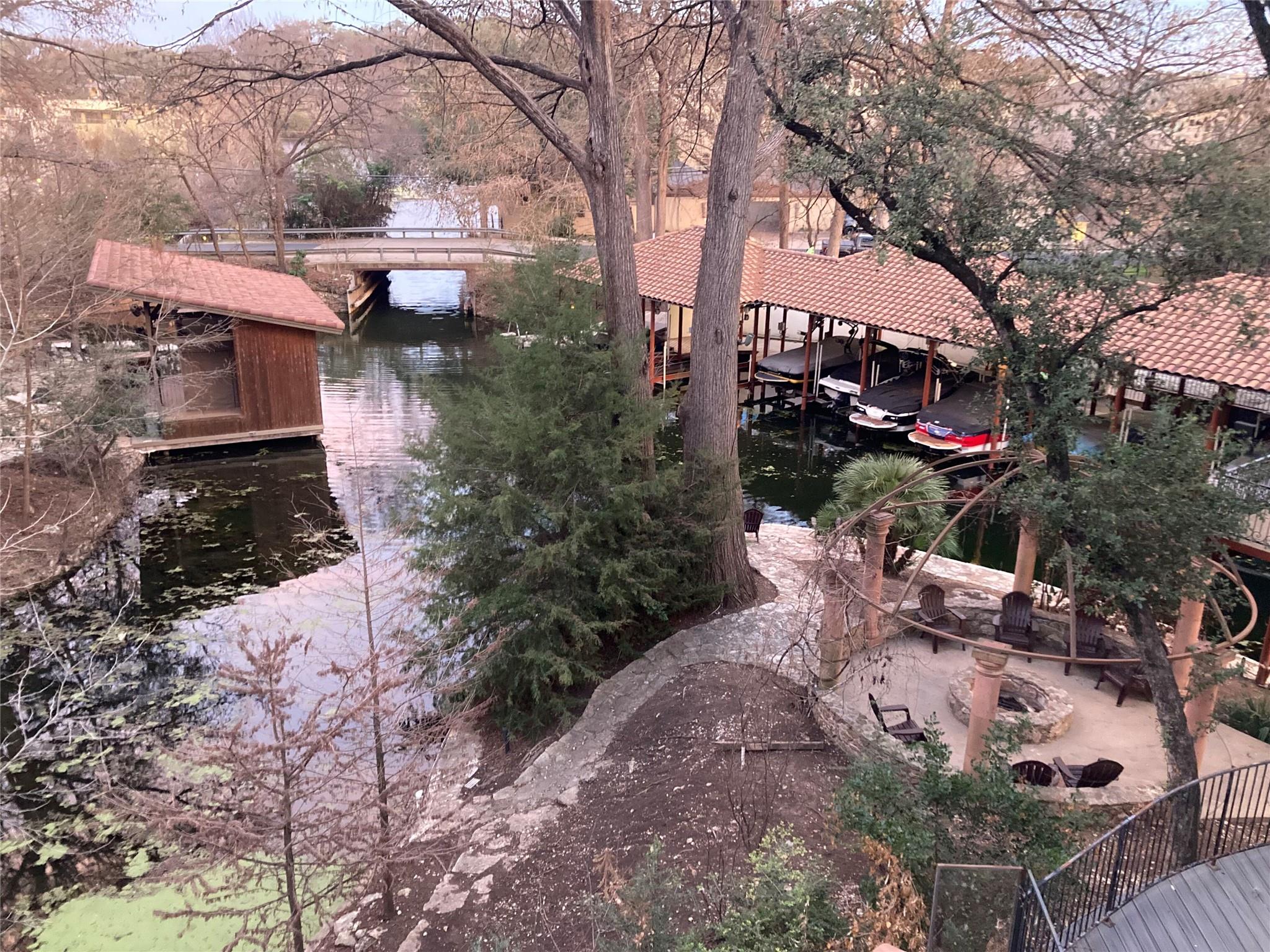 1815 Rue De St Tropez, Austin, TX 78746