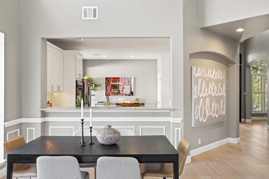 1815 Rue De St Tropez, Austin, TX 78746